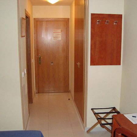 פאס דה לה קאסה Hotel Guineu מראה חיצוני תמונה