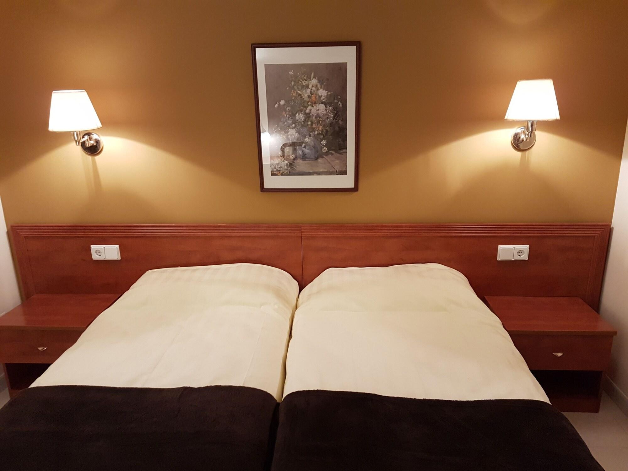 פאס דה לה קאסה Hotel Guineu מראה חיצוני תמונה