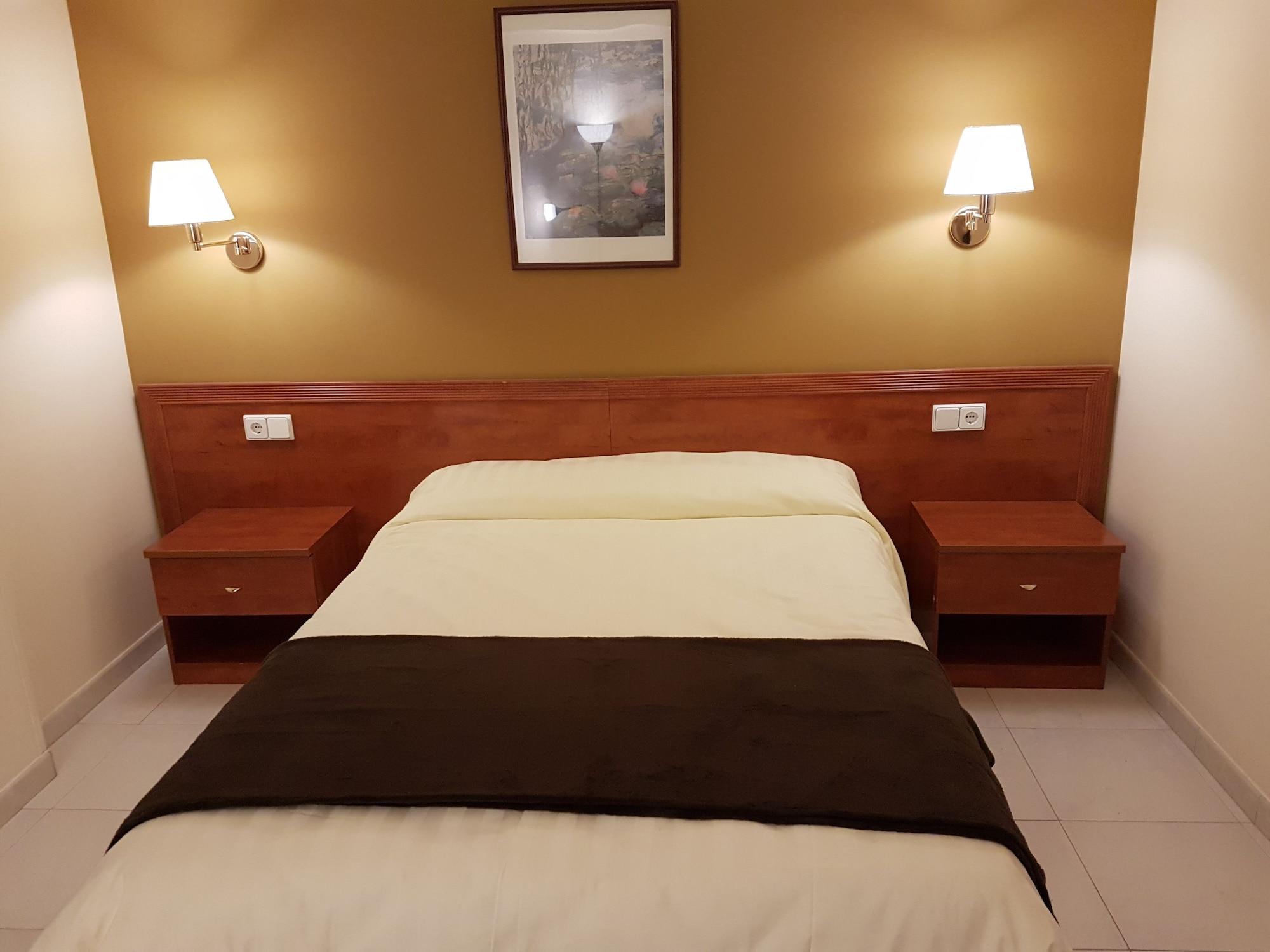 פאס דה לה קאסה Hotel Guineu מראה חיצוני תמונה