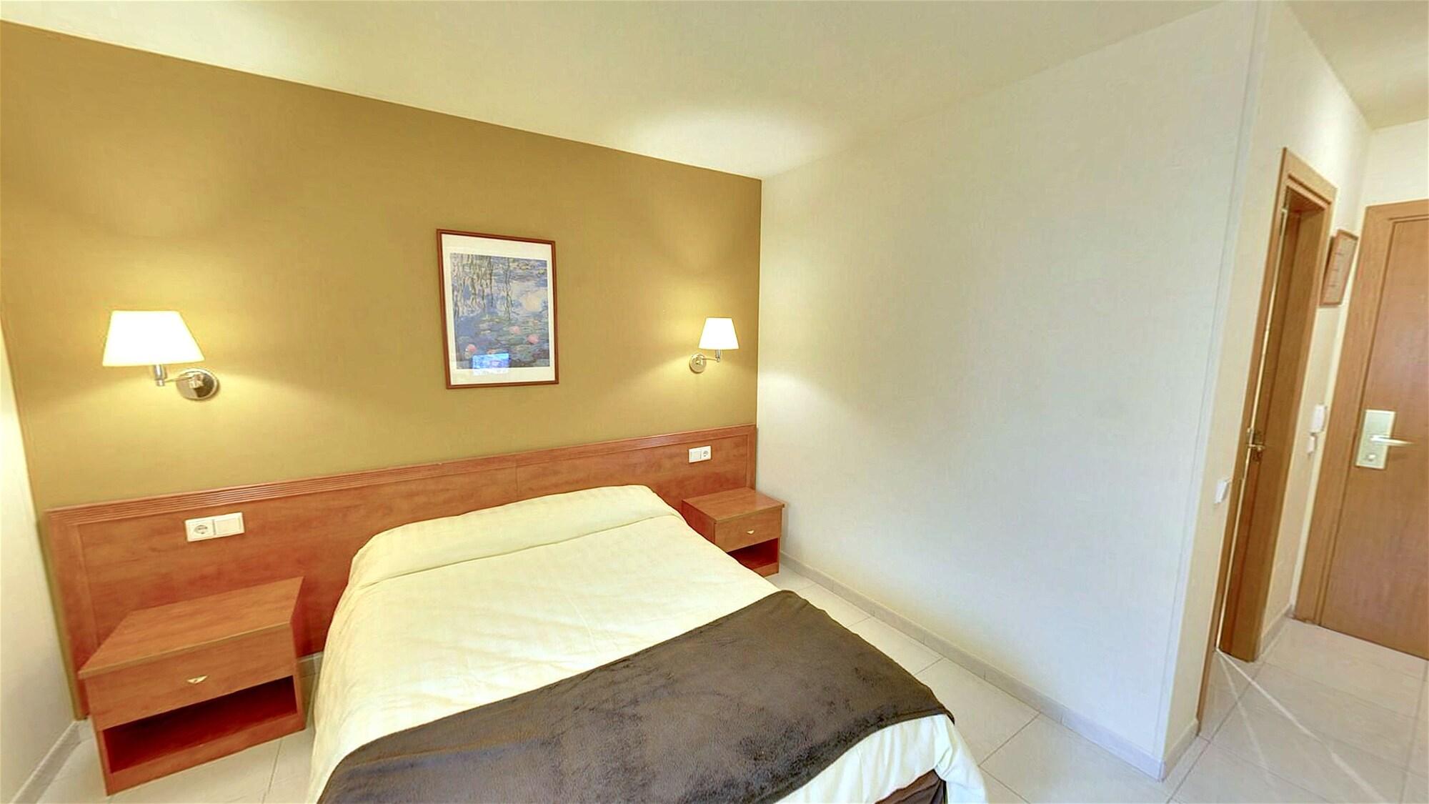 פאס דה לה קאסה Hotel Guineu מראה חיצוני תמונה